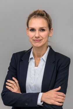 Mira Geiger, Head of Finance & Human Resources Mitglied der Geschäftsleitung